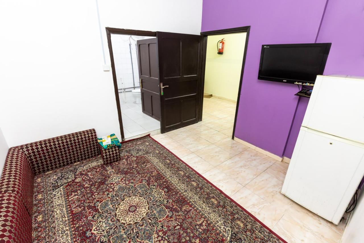Al Eairy Furnished Apartments - Al Bahah 4 Экстерьер фото